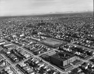 expanding city